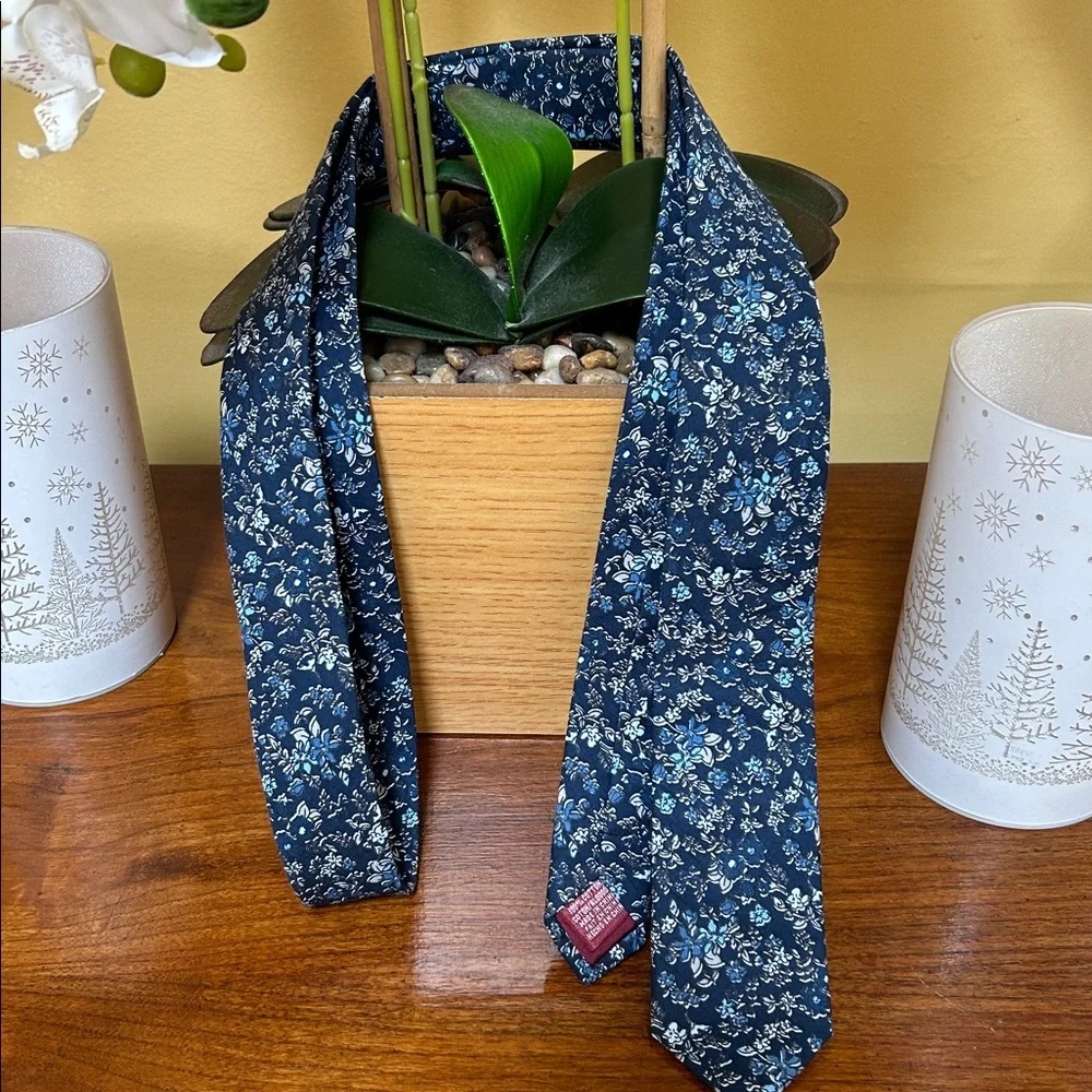 Original Penguin fennel floral